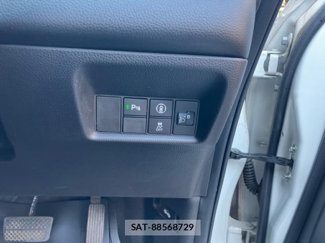 Honda FIT 2020-03 8055972-18