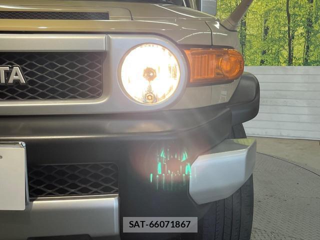 Toyota FJ CRUISER 2014-02 8053719-11