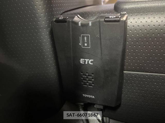 Toyota FJ CRUISER 2014-02 8053719-6