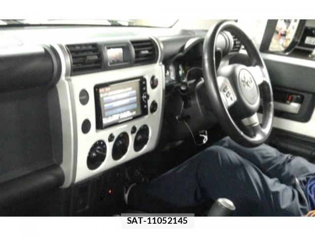 Toyota FJ CRUISER 2018 8054670-2
