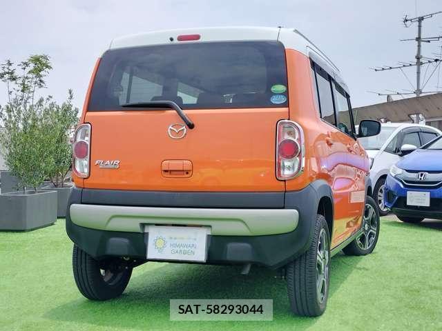 Mazda FLAIR CROSSOVER 2015-02 8054205-1
