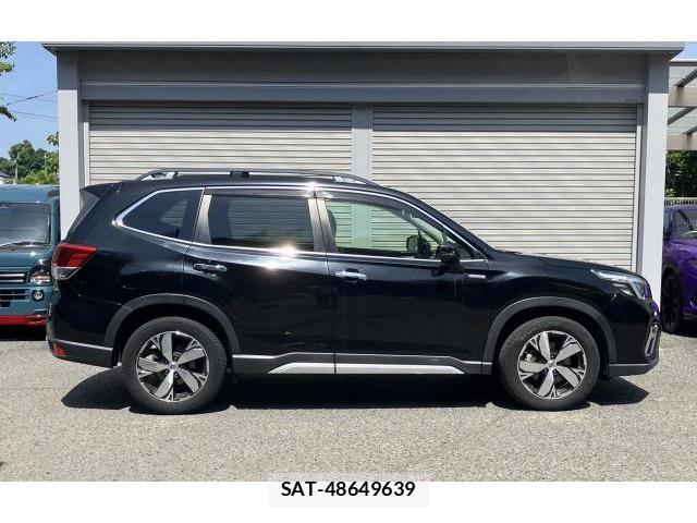 Subaru FORESTER 2018-10 8053250-17