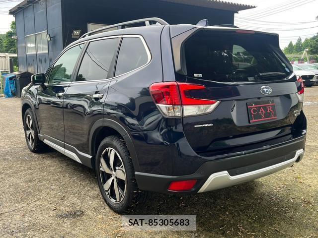 Subaru FORESTER 2019-03 8053943-18