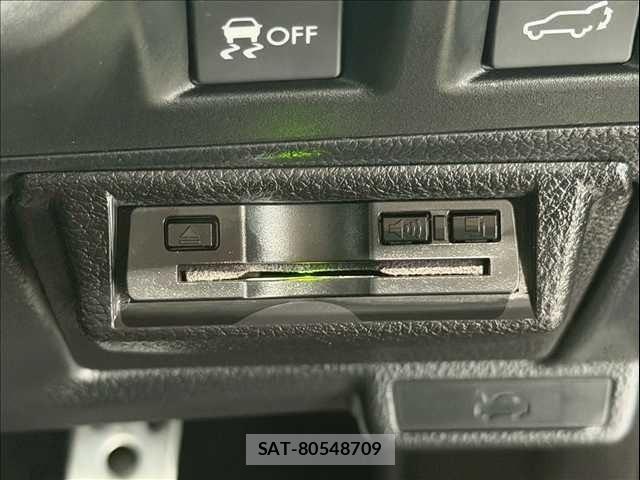 Subaru FORESTER 2016-02 8054096-17