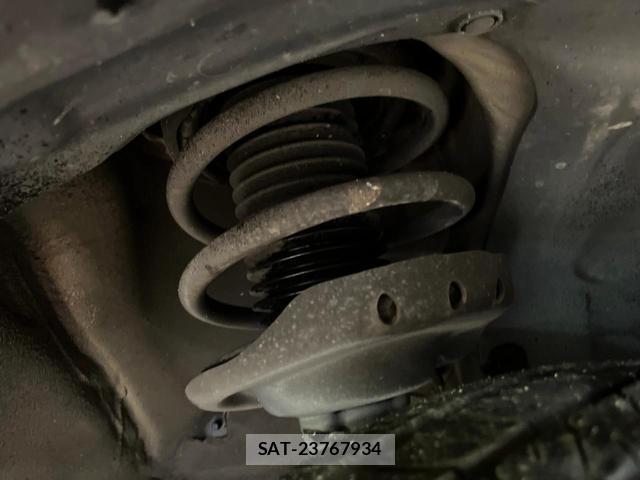 Subaru FORESTER 2013-07 8054102-19
