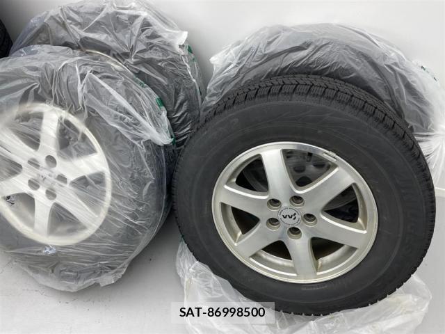 Subaru FORESTER 2010-10 8054272-19