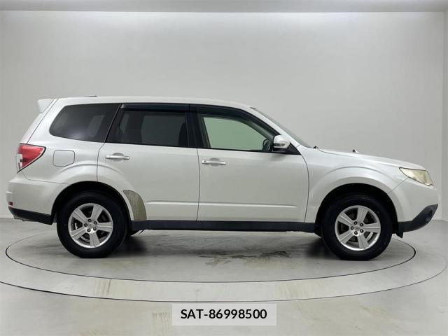 Subaru FORESTER 2010-10 8054272-3