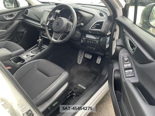 Subaru FORESTER 2019-04 8054337-12