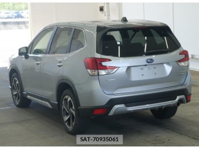 Subaru FORESTER 2024-03 8054703-4