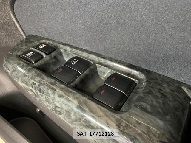 Subaru FORESTER 2011-07 8055533-18