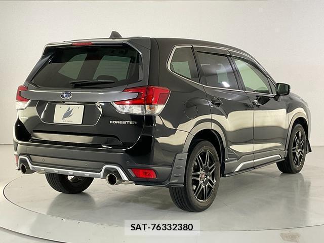 Subaru FORESTER 2022-03 8055539-6