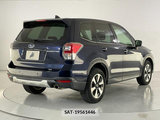 Subaru FORESTER 2017-08 8055547-6