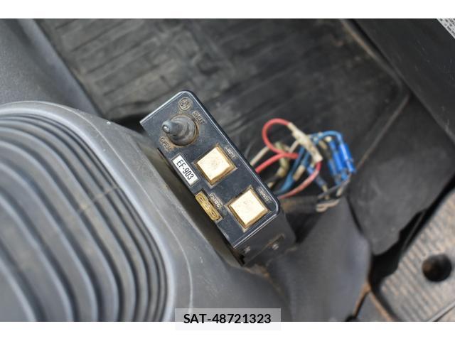 Isuzu FORWARD 2008-11 8053549-16