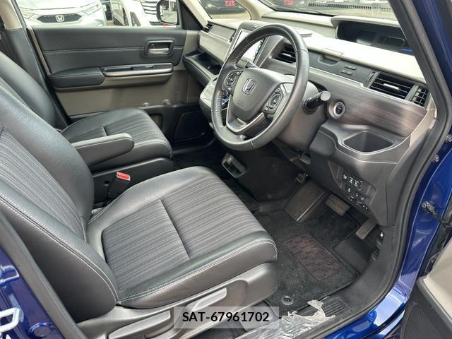 Honda FREED HYBRID 2017-04 8054187-11