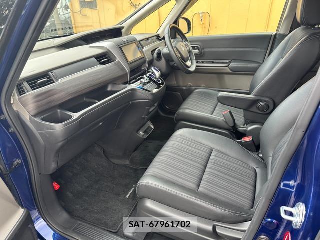 Honda FREED HYBRID 2017-04 8054187-13