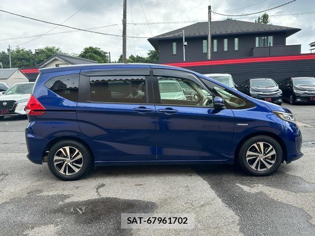 Honda FREED HYBRID 2017-04 8054187-17