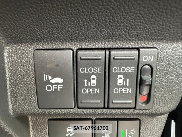 Honda FREED HYBRID 2017-04 8054187-6