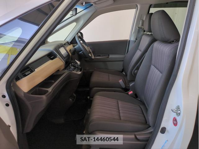 Honda FREED HYBRID 2017-10 8054982-5