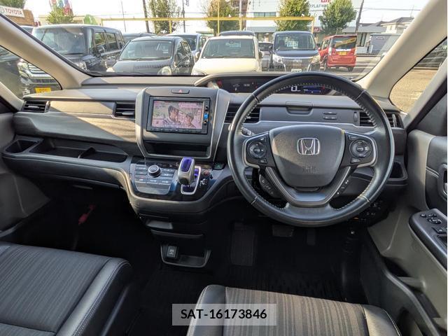 Honda FREED HYBRID 2017-06 8055223-2