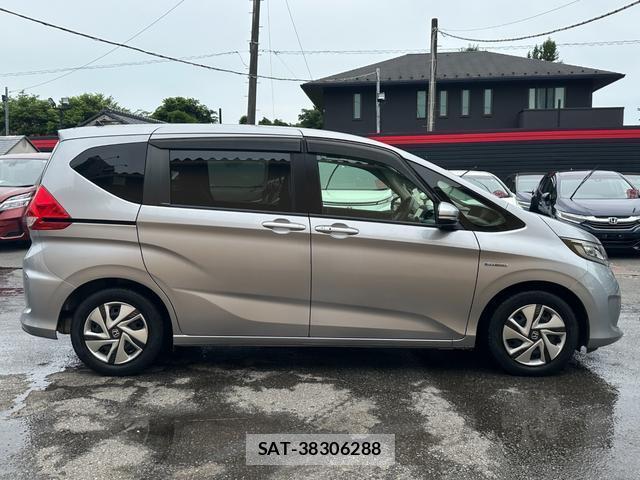 Honda FREED 2018-10 8054195-18