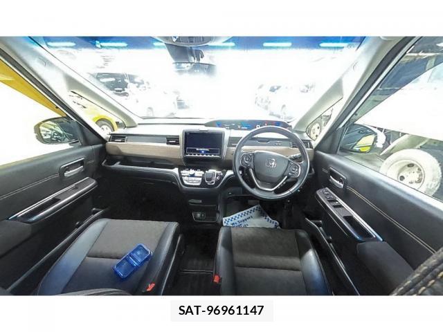 Honda FREED 2021-09 8055595-5