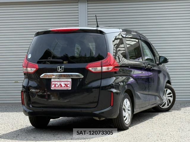 Honda FREED 2021-12 8053244-1