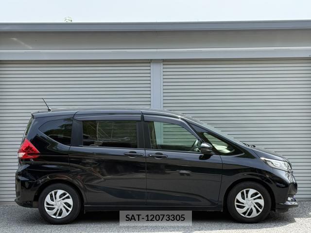 Honda FREED 2021-12 8053244-11