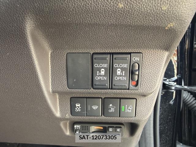 Honda FREED 2021-12 8053244-3