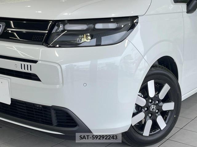 Honda FREED 2026-07 8054043-12
