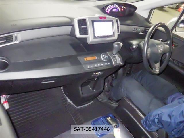 Honda FREED 2013-08 8054721-2