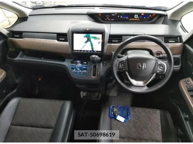 Honda FREED 2021-02 8055565-2
