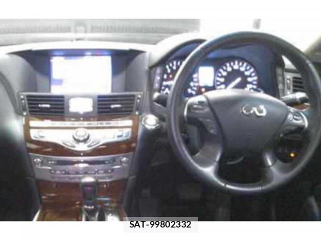 Nissan FUGA HYBRID 2018-03 8054764-2