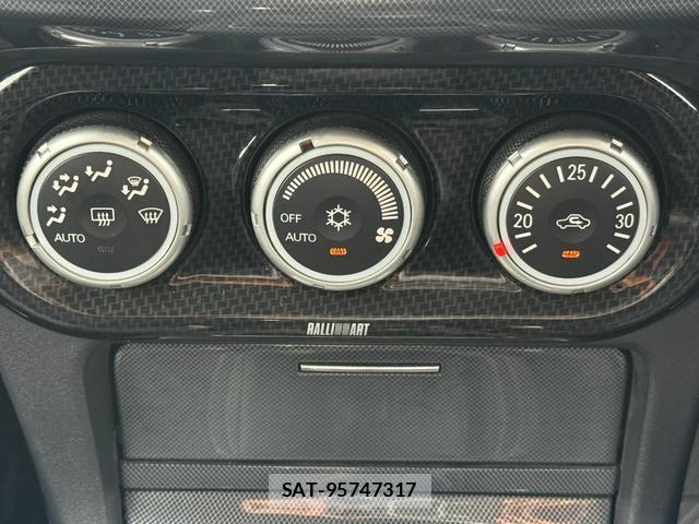 Mitsubishi GALANT FORTIS 2009-01 8054884-19