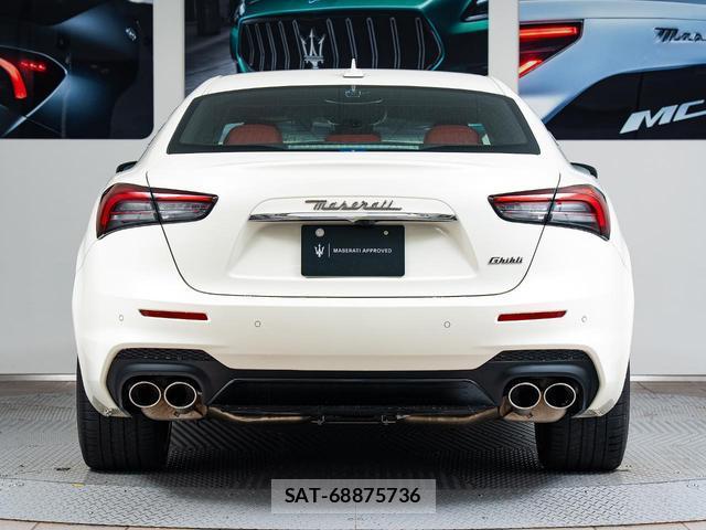 Maserati GHIBLI 2021-07 8054494-16
