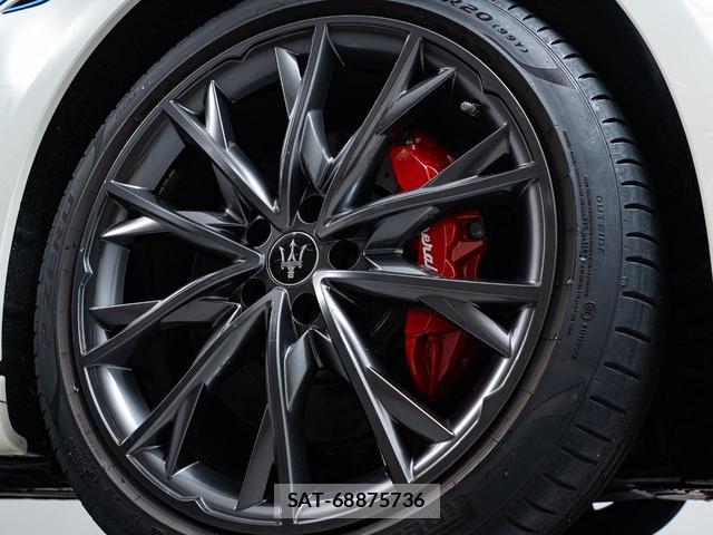 Maserati GHIBLI 2021-07 8054494-5