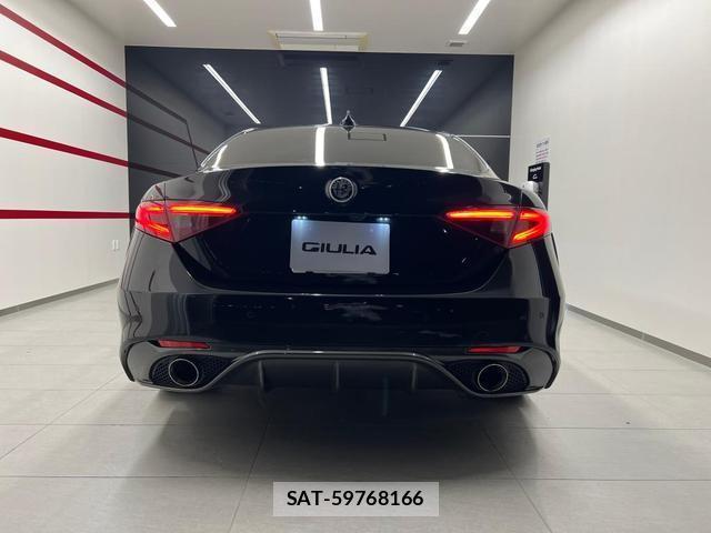 ALFA ROMEO Giulia 2020-09 8054028-9