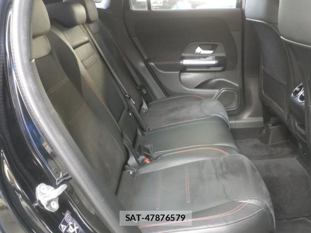 Mercedes Benz GLA-CLASS 2021-06 8055390-3