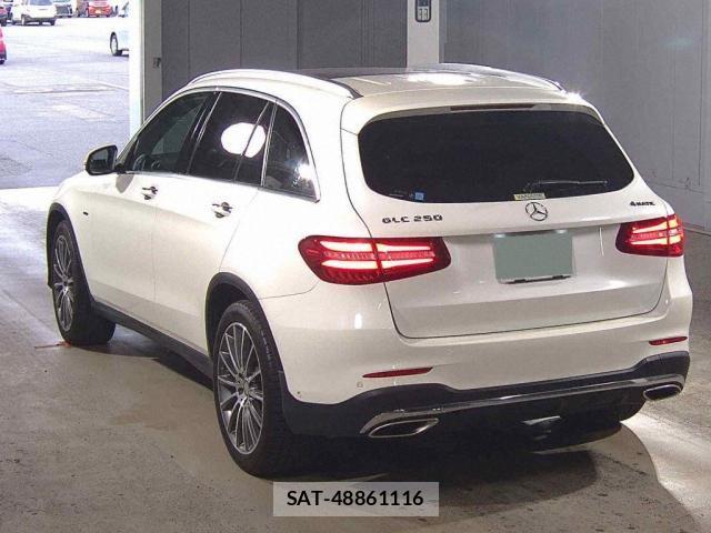 Mercedes Benz GLC-CLASS 2016-02 8055054-1