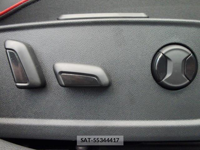 VolksWagen GOLF GTI 2025-04 8053542-17
