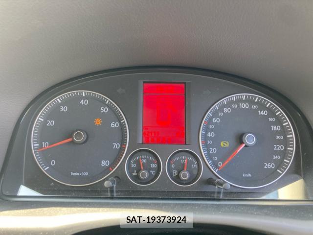 VolksWagen GOLF TOURAN 2007-05 8053909-19