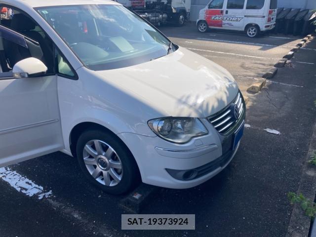 VolksWagen GOLF TOURAN 2007-05 8053909-2