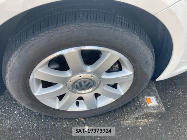 VolksWagen GOLF TOURAN 2007-05 8053909-4