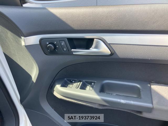 VolksWagen GOLF TOURAN 2007-05 8053909-7