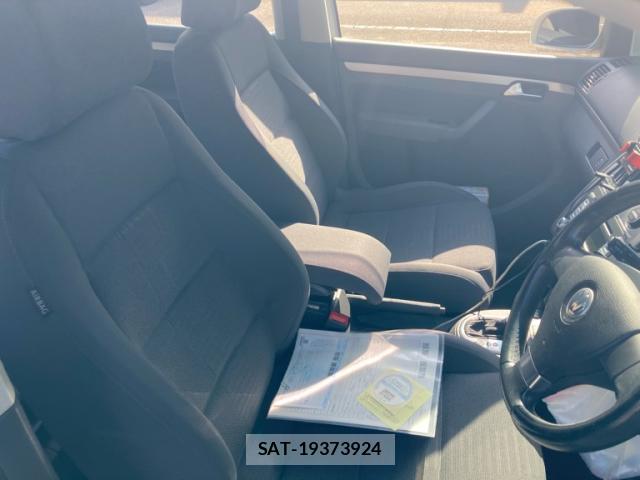 VolksWagen GOLF TOURAN 2007-05 8053909-9