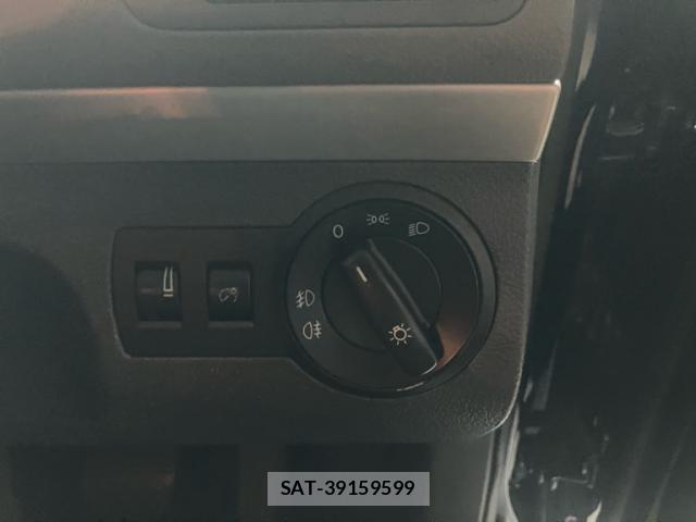VolksWagen GOLF TOURAN 2008-01 8055683-19