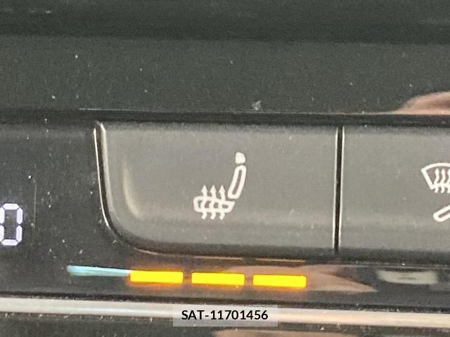 VolksWagen GOLF VARIANT 2020-01 8055109-12