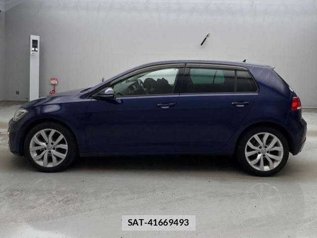VolksWagen GOLF 2017-05 8055083-11