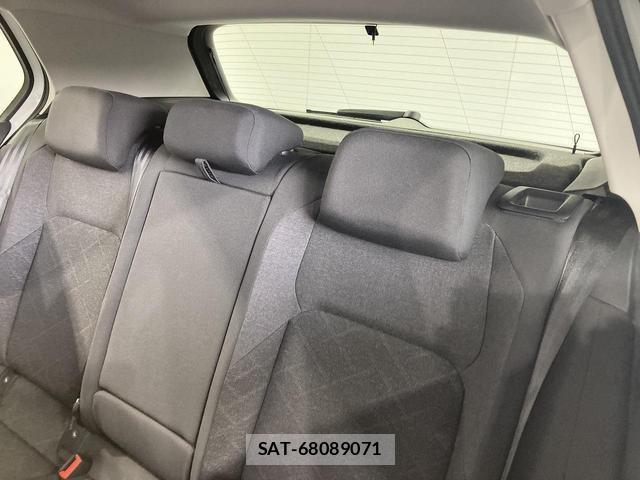 VolksWagen GOLF 2024-09 8055107-16