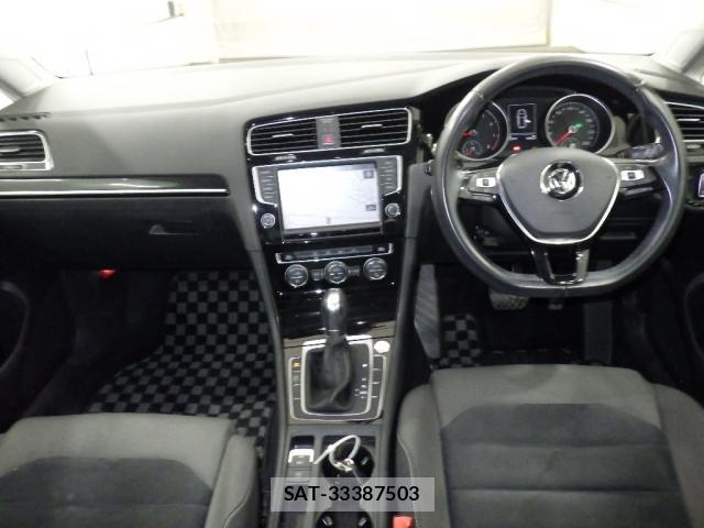 VolksWagen GOLF 2017-03 8055400-2