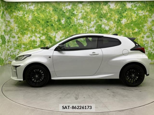 Toyota Gr Yaris 2021-12 8055524-1